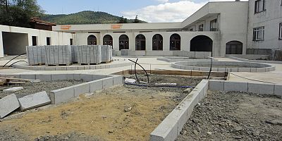 Taraklı’da Tarihi Dokuya Uyumlu Yenileme Çalışmaları Sürüyor