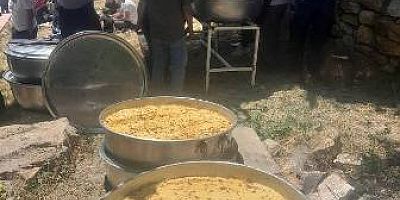 Taraklı’da Üç Mahallede Geleneksel Hayır Pilavı Etkinliği