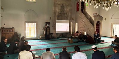 Taraklı İlçe Müftülüğü Aylık Personel Toplantısı ve “Bağımlılıkla Mücadele” Programı Gerçekleştirildi