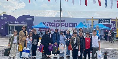 Taraklı İmam Hatip Ortaokulu Öğrencileri “Kocaeli Kitap Fuarı”nı Ziyaret Etti