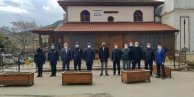 TARAKLI İŞİ SIKI TUTUYOR