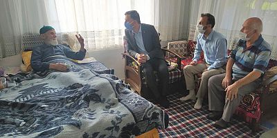 Taraklı Kaymakamı Küçük Yaşlıları Evinde Ziyaret Ediyor
