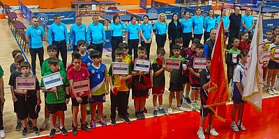 Taraklı Ortaokulu Masa Tenisi Takımı Bölge Elemelerinde Göz Doldurdu