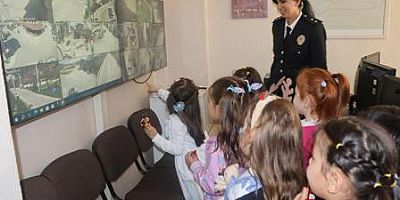 TARAKLI ZÜBEYDE HANIM ANAOKULU’NDAN İLÇE EMNİYET AMİRLİĞİ’NE ZİYARET