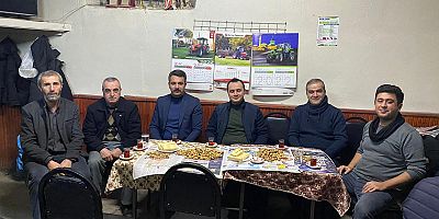 Vatandaşlarla Kestane Eşliğinde Sohbet Etti