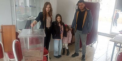 YENİ PARTİ’NİN SAKARYA İL BAŞKANLIĞI SEÇİMİ İÇİN TARAKLI’DA DA SANDIK KURULDU