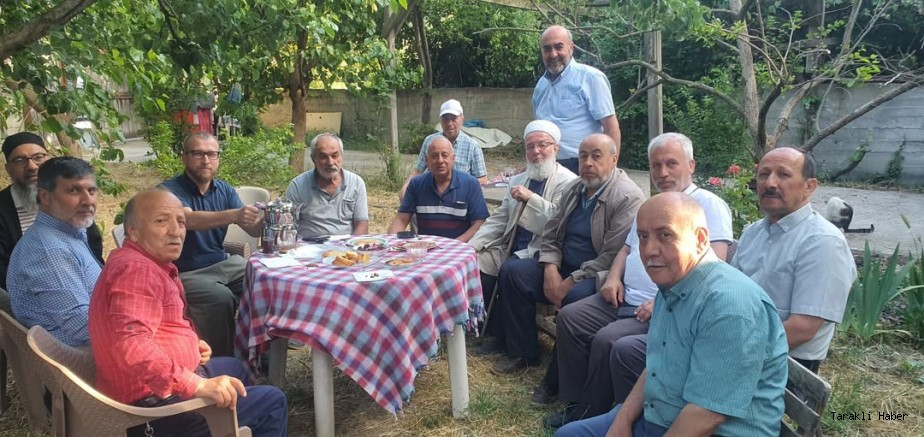 Taraklı Esnaflarından Adil İnal Hac Yolunda