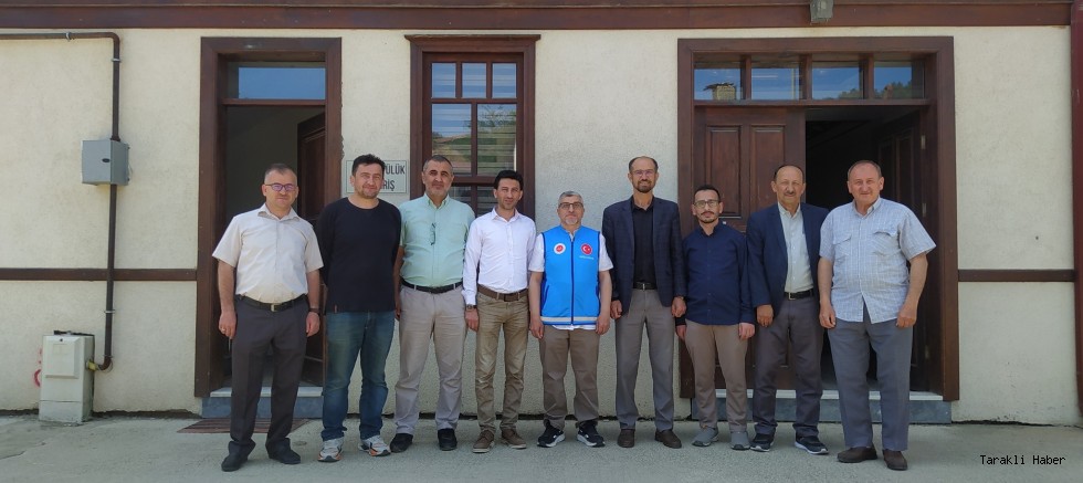Taraklı Müftüsü İhsan Kurt, Kutsal Topraklara Uğurlandı