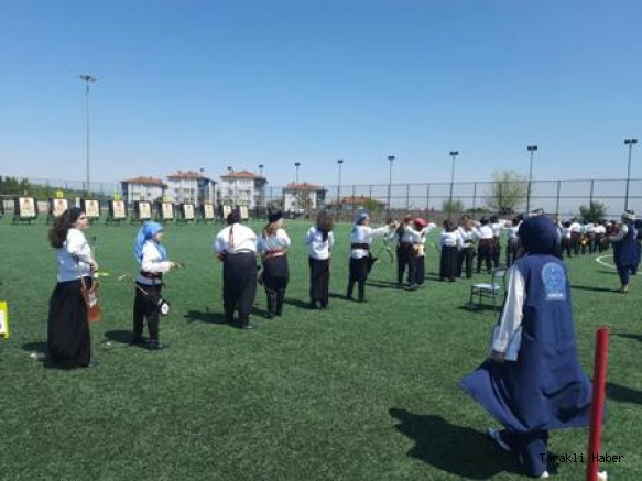 Taraklı Okçulukta Zirvede! Öğrenciler Kütahya’da Sakarya’yı Temsil Edecek