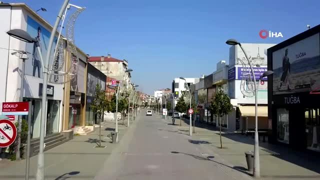 Tarihin en sessiz Arefe günü yaşanıyor