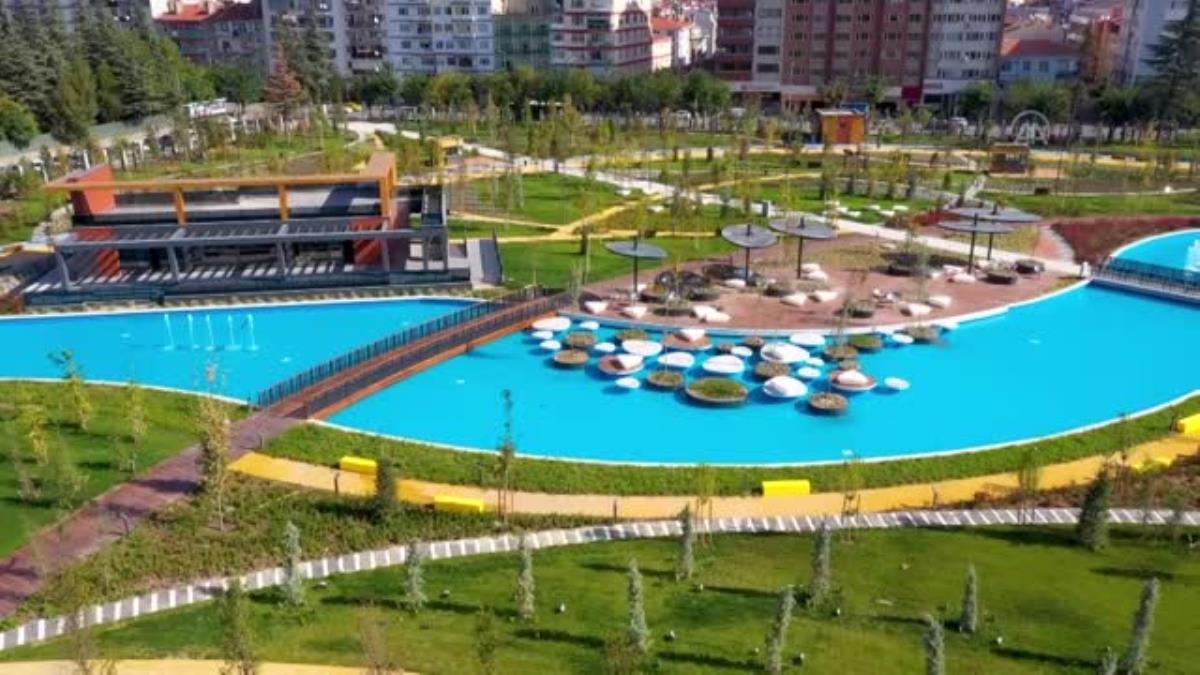 TOKİ, eski stadyum alanlarını 
