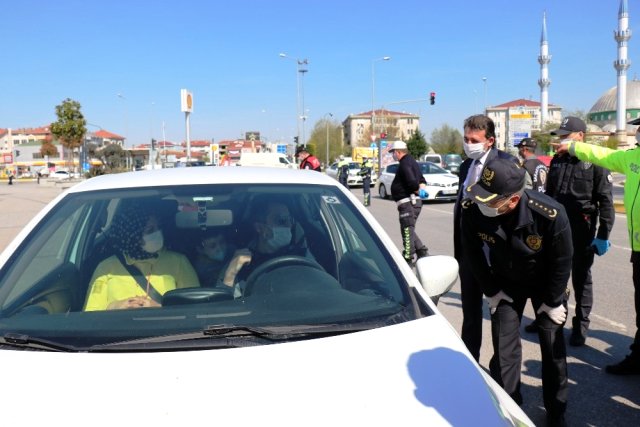Ülke genelinde yapılan Türkiye Huzur Uygulaması Sakarya'da havadan görüntülendi