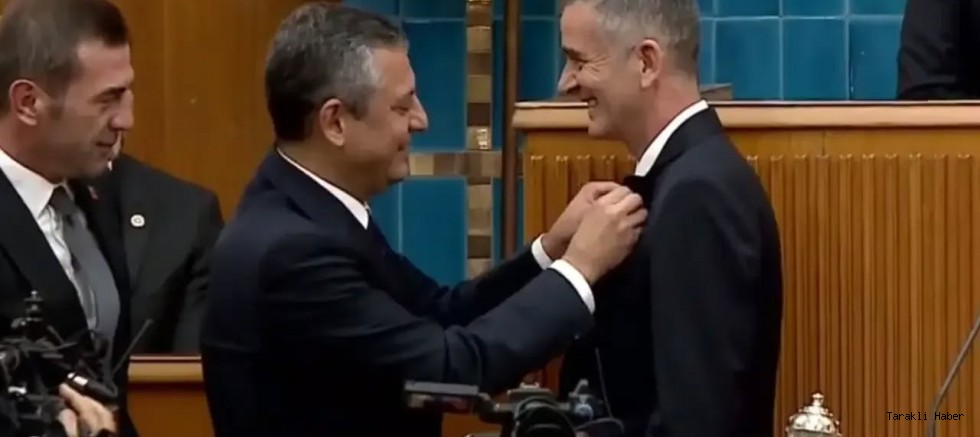 Ümit Dikbayır, CHP'ye katıldı