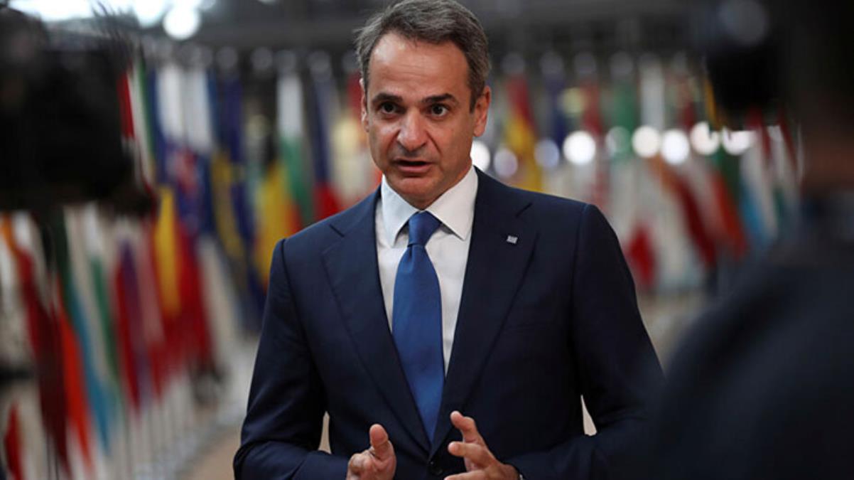 Yunan Bakan Dendias'ın hadsiz sözleriyle ilgili Başbakan Miçotakis'ten tarihi itiraf