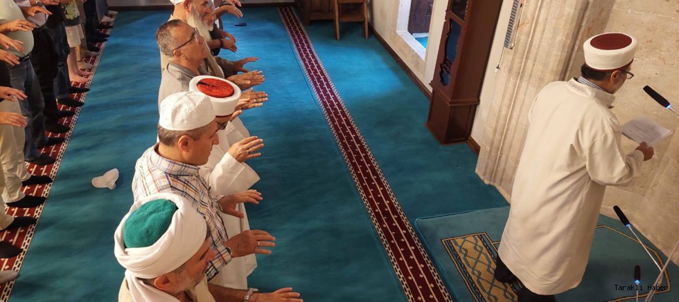 Yunuspaşa Camii’nde Yağmur Duası: “Allah’ım, Yeryüzünü Rahmetinle Sula”